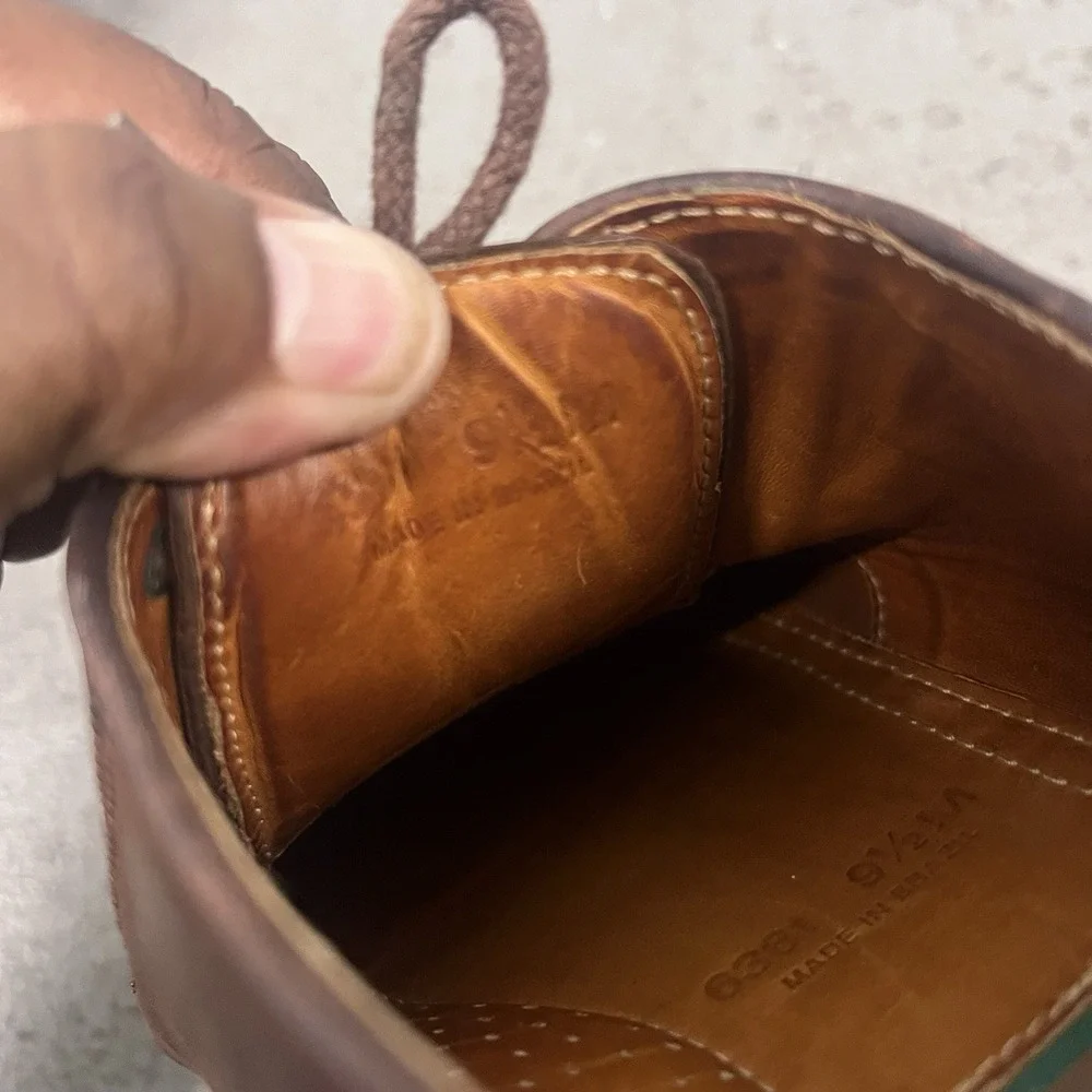 Cole‎ Haan Country Men's 9.5 M Dark Brown Distressed Leather Oxford Derby Shoes
